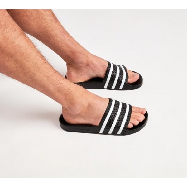 Neu Adidas Adilette Herren Schwarz Sandalen Online Bestellen