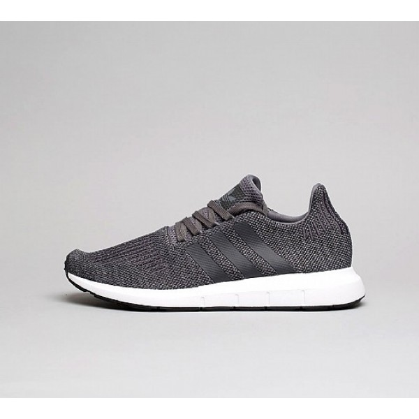 Neue Adidas Swift Herren Schwarz Laufschuhe Online