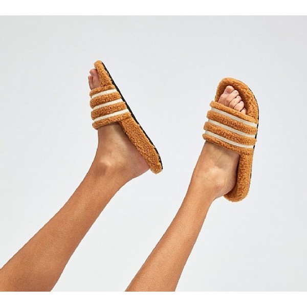 Stilvoll Adidas Adilette Fur Damen Bräune Sandalen Outlet