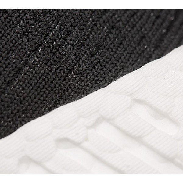 Neue Adidas NMD R2 Herren Schwarz Laufschuhe Outlet