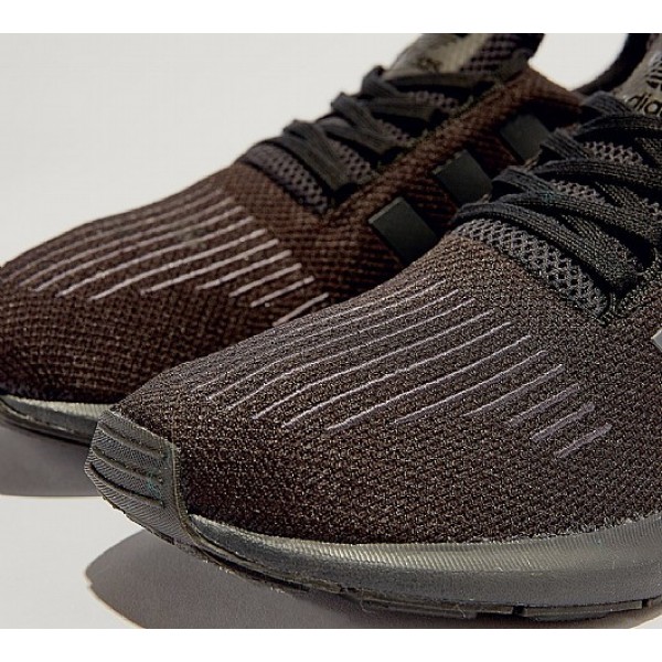 Neue Adidas Swift Run Herren Schwarz Laufschuhe Online