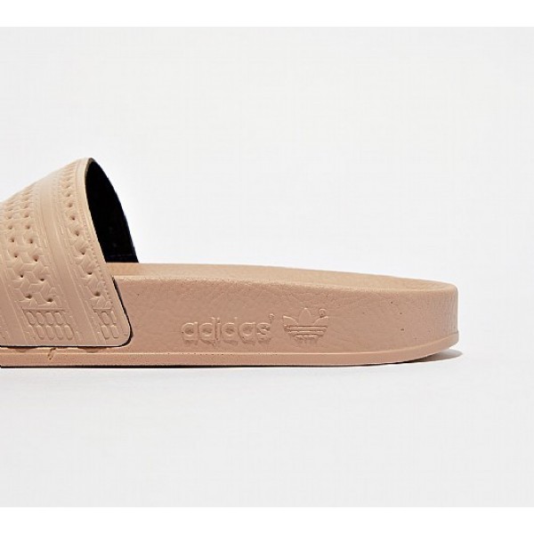 Neue Adidas Adilette Damen Khaki Sandalen Auf Verkauf